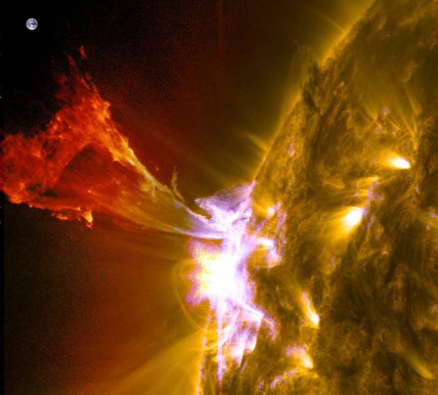 Asombrosa Erupci N Solar Captada Por La Nasa Abad A Digital